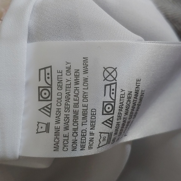 NWOT Isaac Mizrahi Live flower shirt - Picture 8 of 8